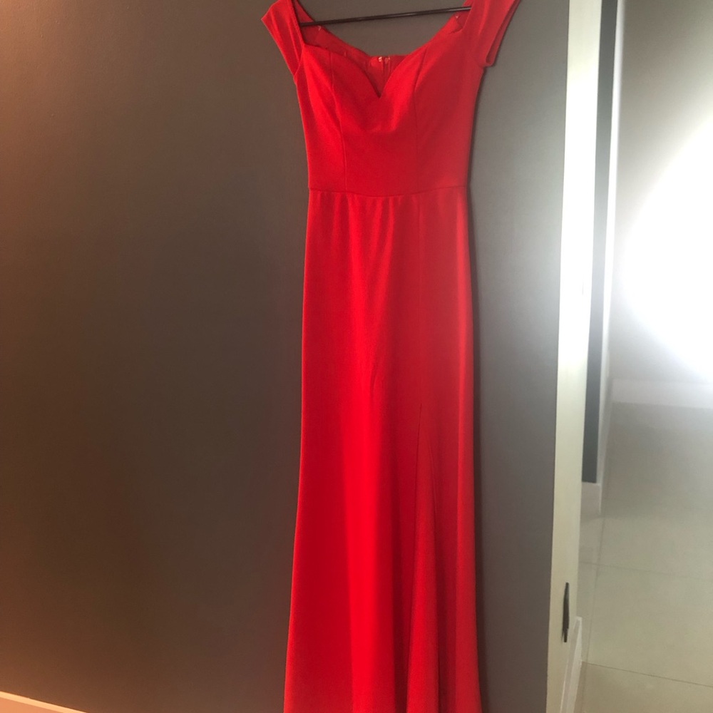 Elegant Red Maxi Off Shoulder Dress